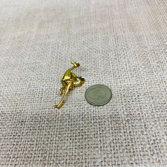 Gold Ostrich Crystal Straight Back Pin - Picture 1 of 4